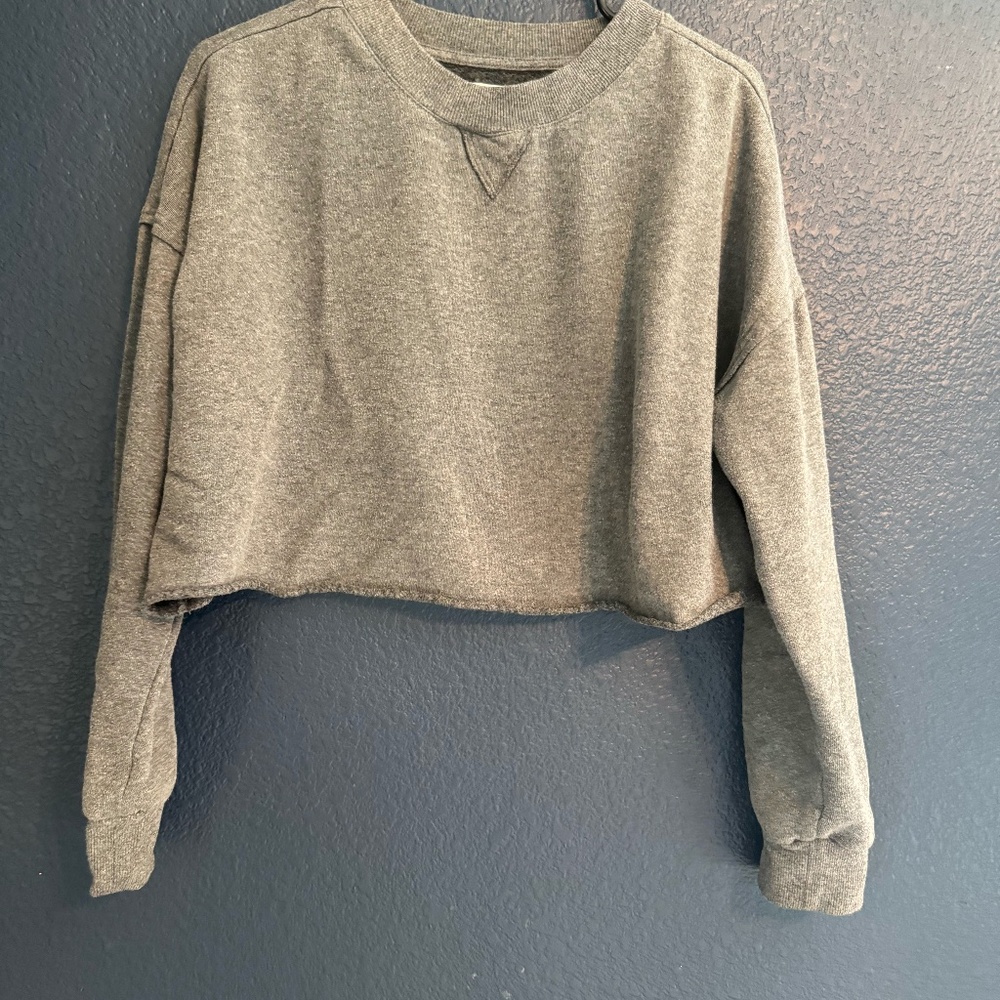 Adorable high cropped sweatshirt Grey Size L